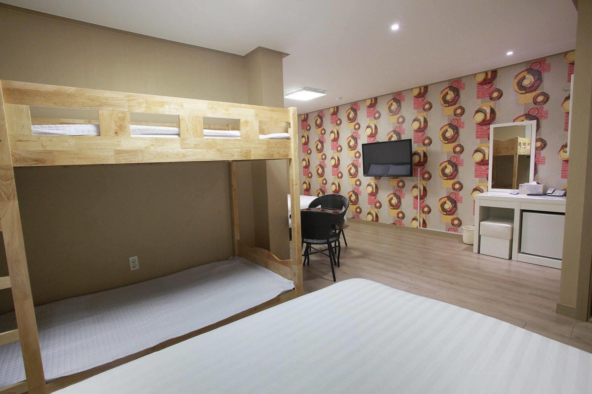Orange Tree Hotel Jeju Eksteriør billede