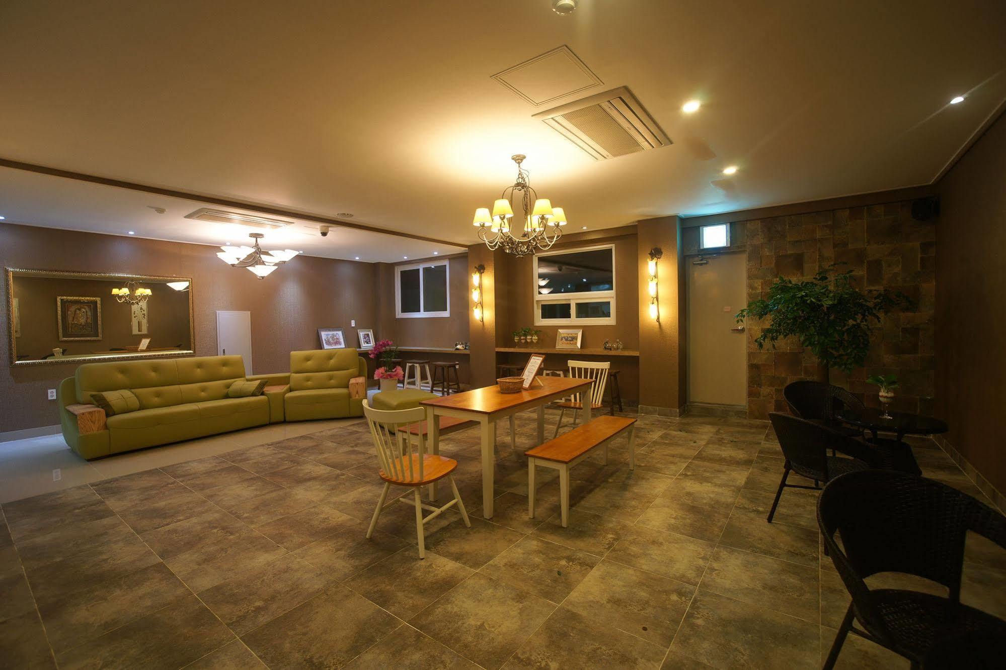 Orange Tree Hotel Jeju Eksteriør billede